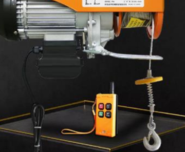 冠航電動葫蘆中的兩個防沖頂保護裝置